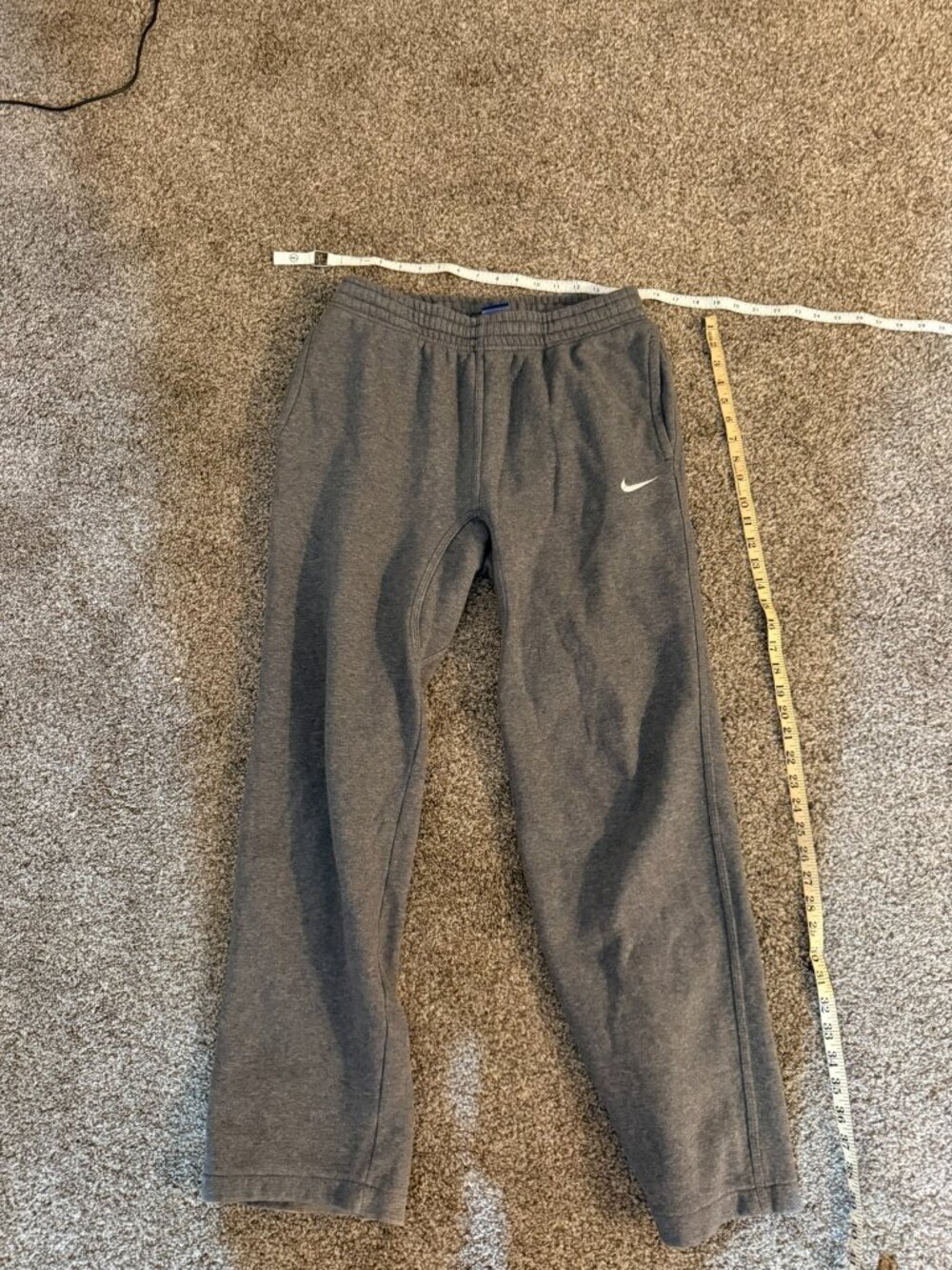 Nike Grey Fleece Open Hem Sweatpants Size Small